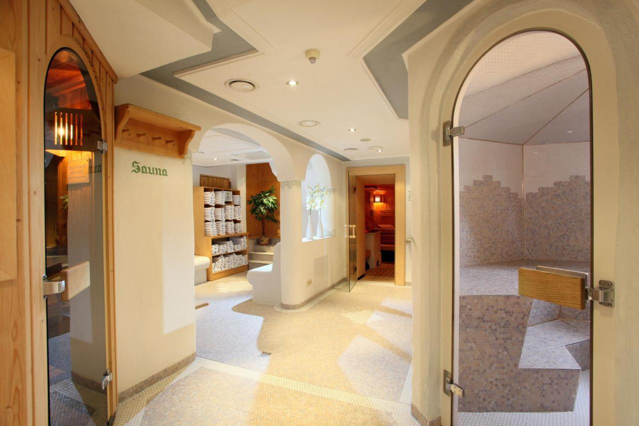 Hotel Metzgerwirt Kirchberg in Tirol Esterno foto