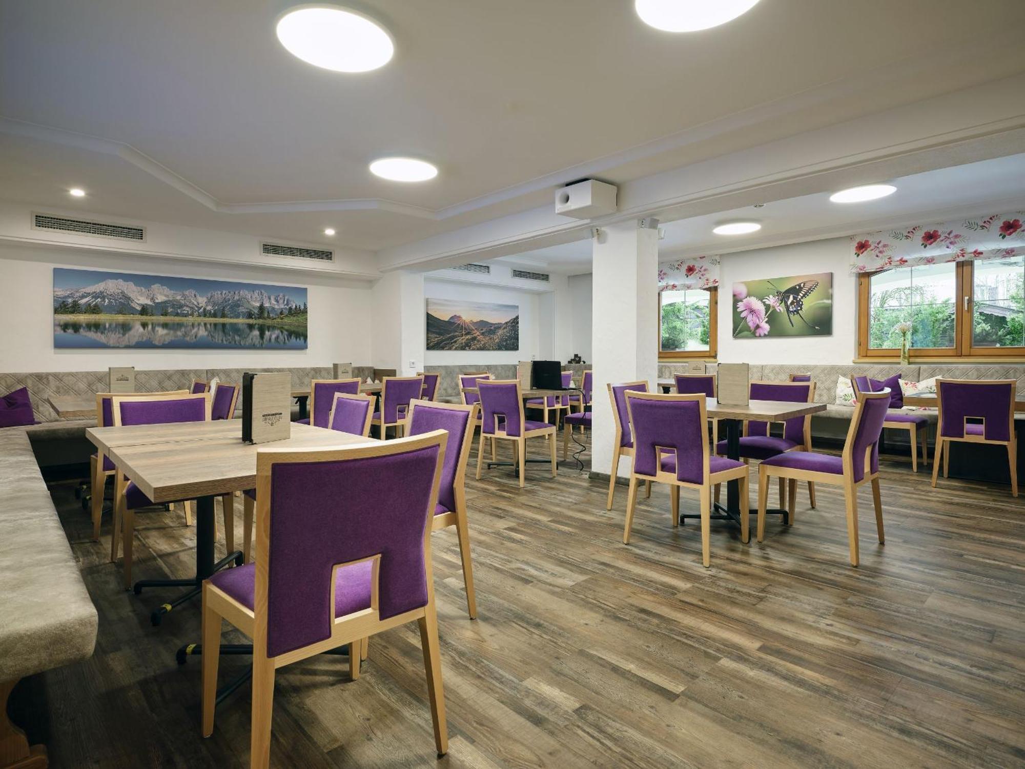 Hotel Metzgerwirt Kirchberg in Tirol Esterno foto