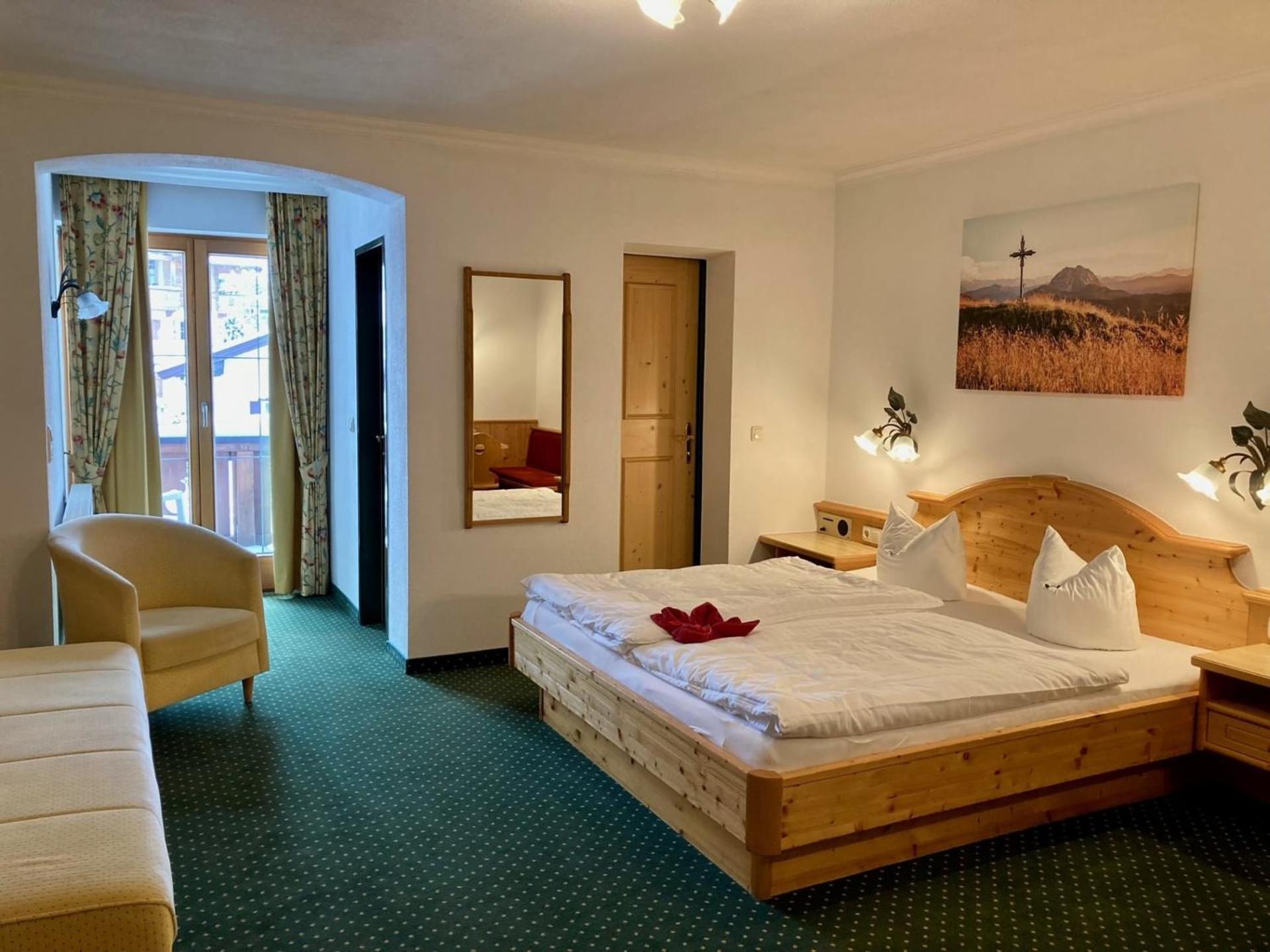 Hotel Metzgerwirt Kirchberg in Tirol Esterno foto