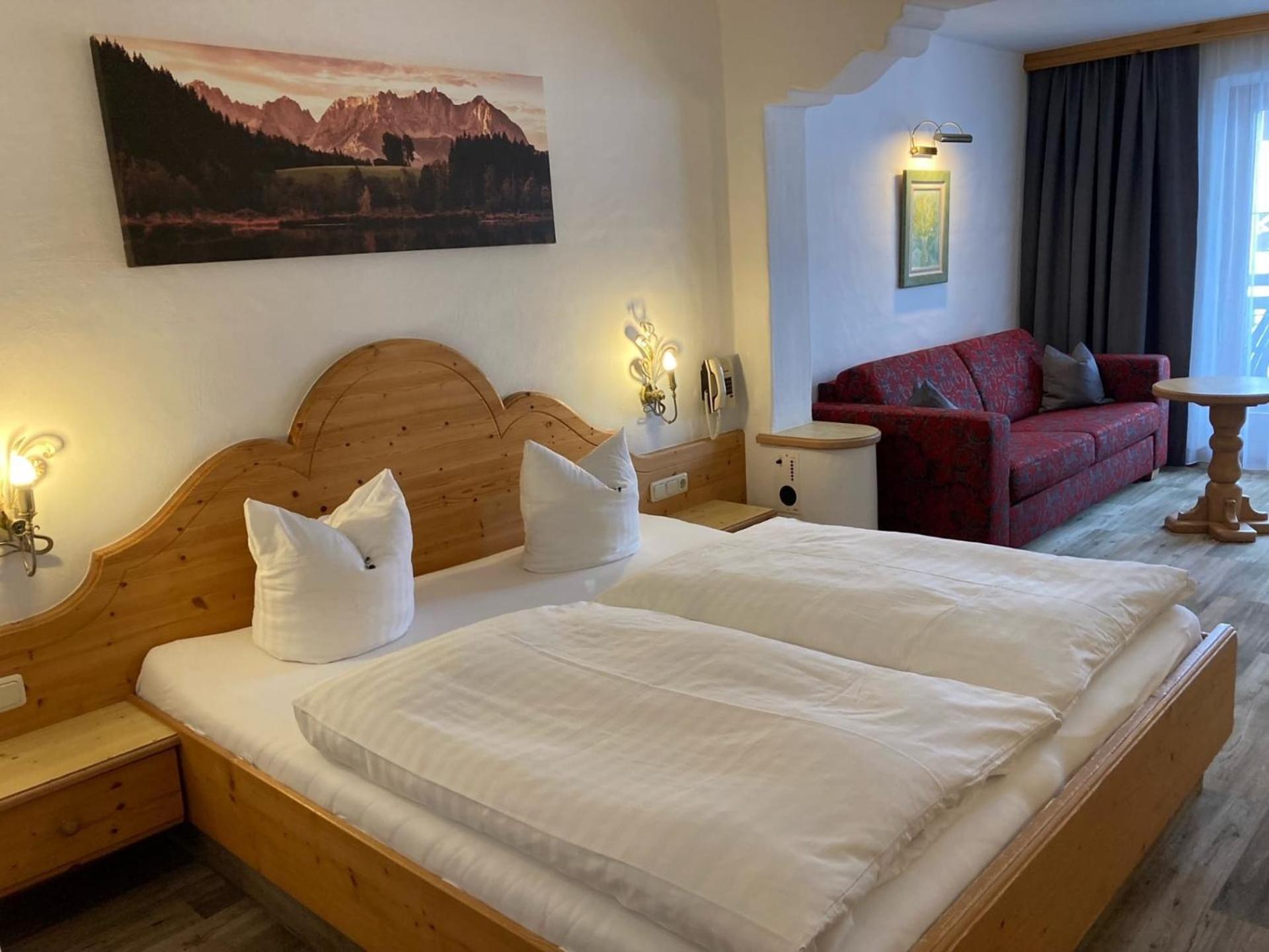 Hotel Metzgerwirt Kirchberg in Tirol Esterno foto