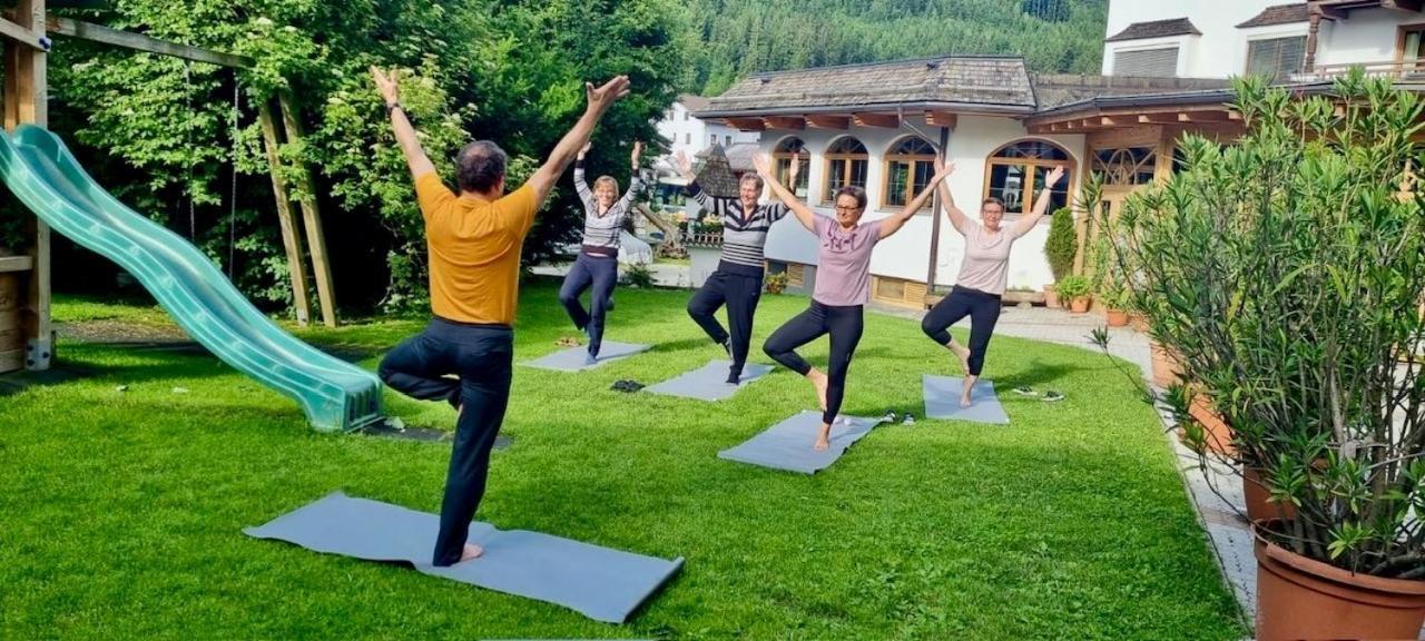 Hotel Metzgerwirt Kirchberg in Tirol Esterno foto