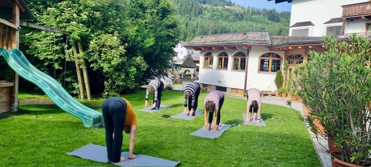 Hotel Metzgerwirt Kirchberg in Tirol Esterno foto